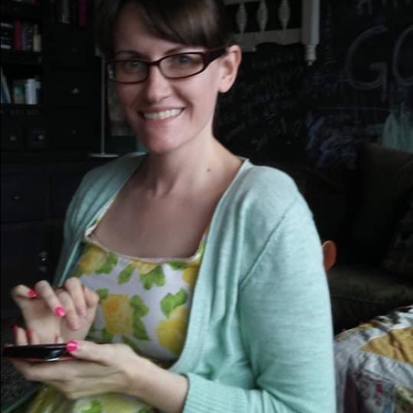 Meet your Posher, Heather - Picture 14 of 17